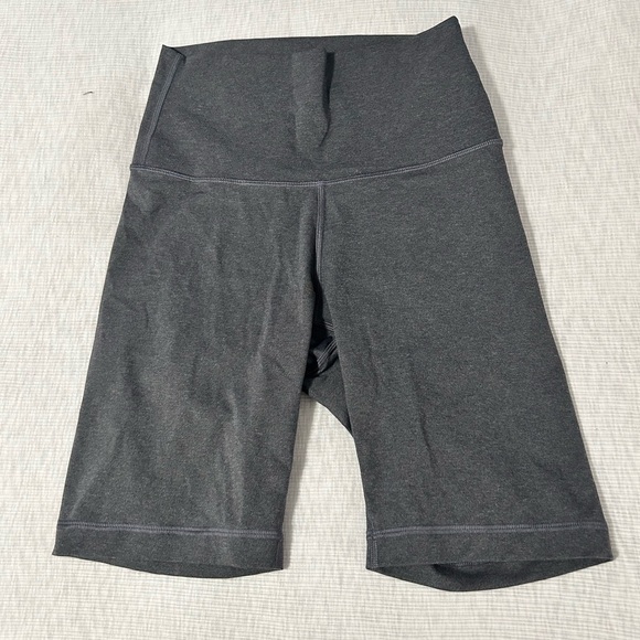 Everlane Bike Shorts Womens Small High Rise‎ Grey Yoga Biker Workout - Picture 1 of 6